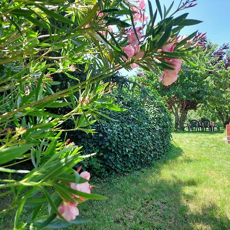 Puente Canto De Gredos Nyaraló